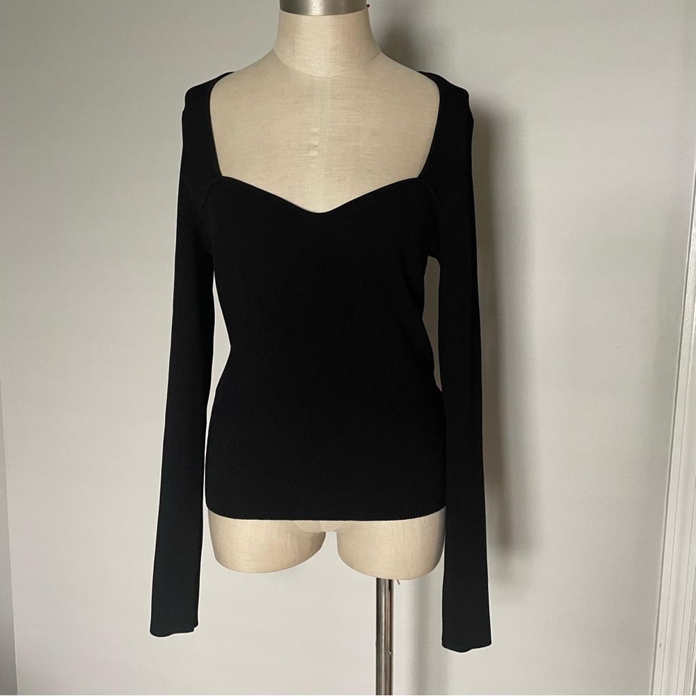 Veronica Beard Gladys long sleeve black pullover size L. NWT